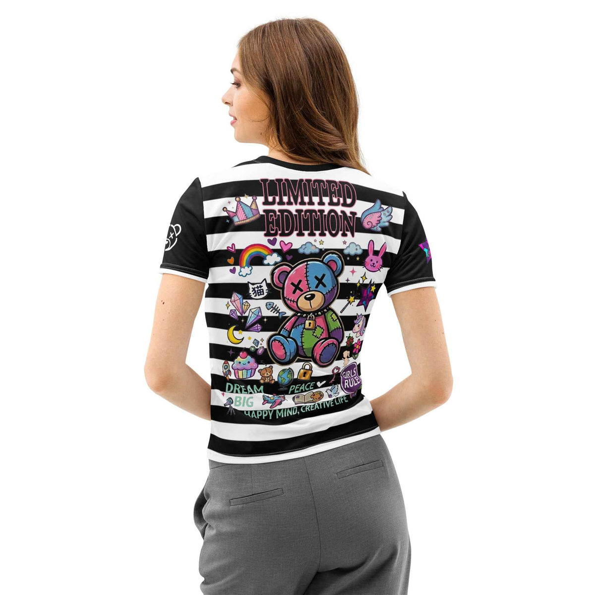 Women's Striped Teddy Bear Graphic T-Shirt | Japanese Streetwear Back Print